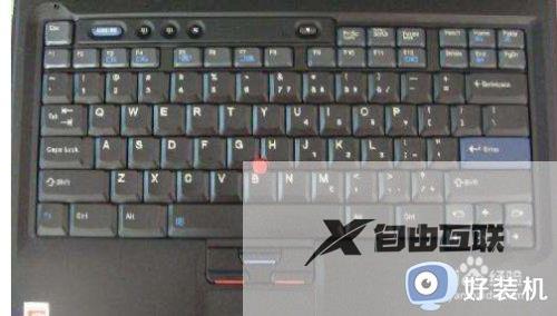 笔记本电脑自带键盘灯怎么开启_笔记本电脑键盘亮光在哪设置